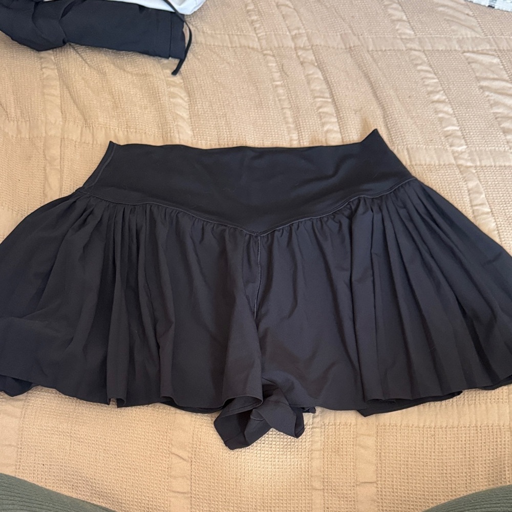 Aerie Offline Black Pleated Women's Shorts